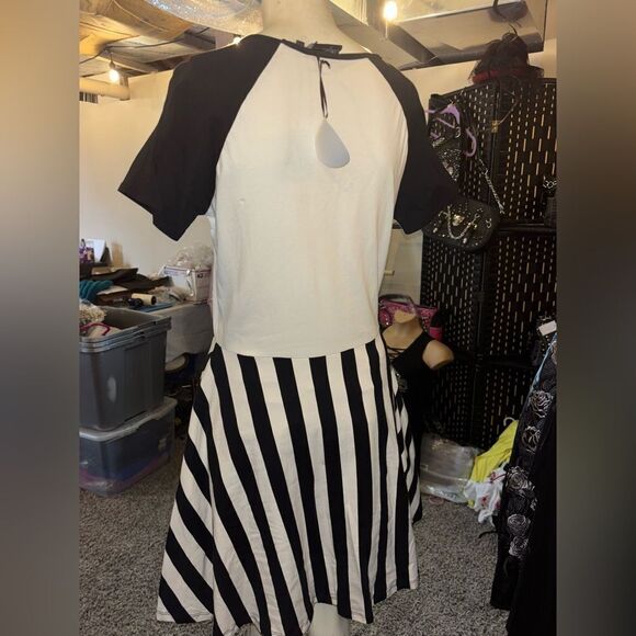 Sourpuss Haunted Raglan Skater Dress - Picture 3 of 6